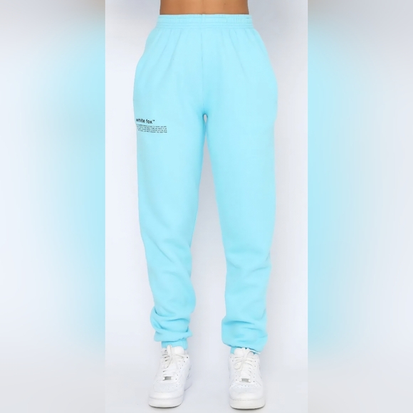 White Fox Boutique Pants - White Fox Boutique Do The Most Jogger Sweatpants-size XS-EUC(worn a few times)🦊